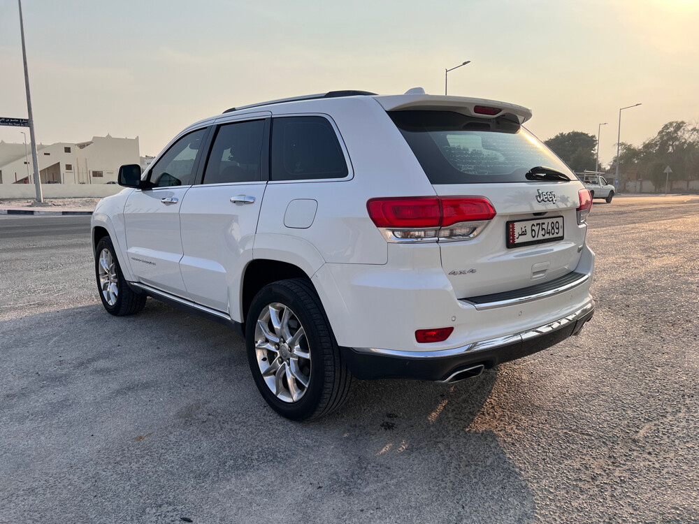 Jeep Grand Cherokee Summit 2015 - Image 4