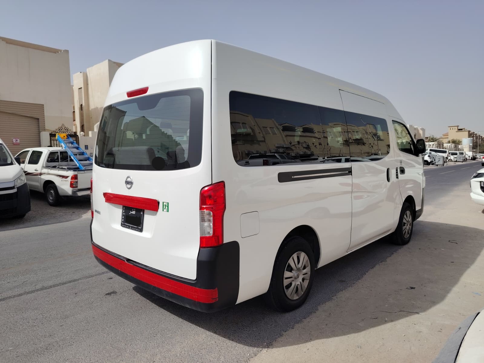 Nissan Urvan 2022 - Image 4