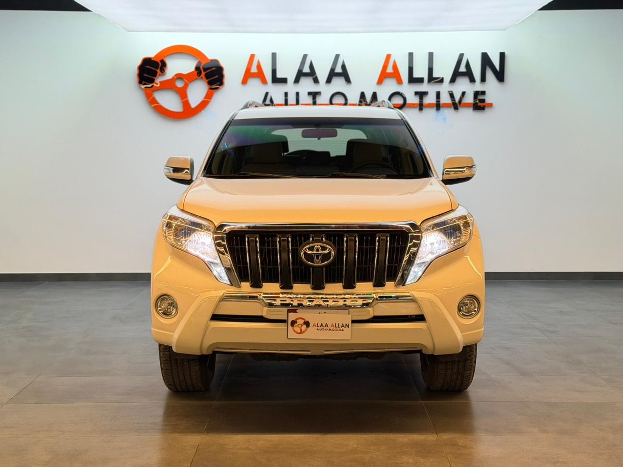 Toyota Prado V4 2014 - Image 2