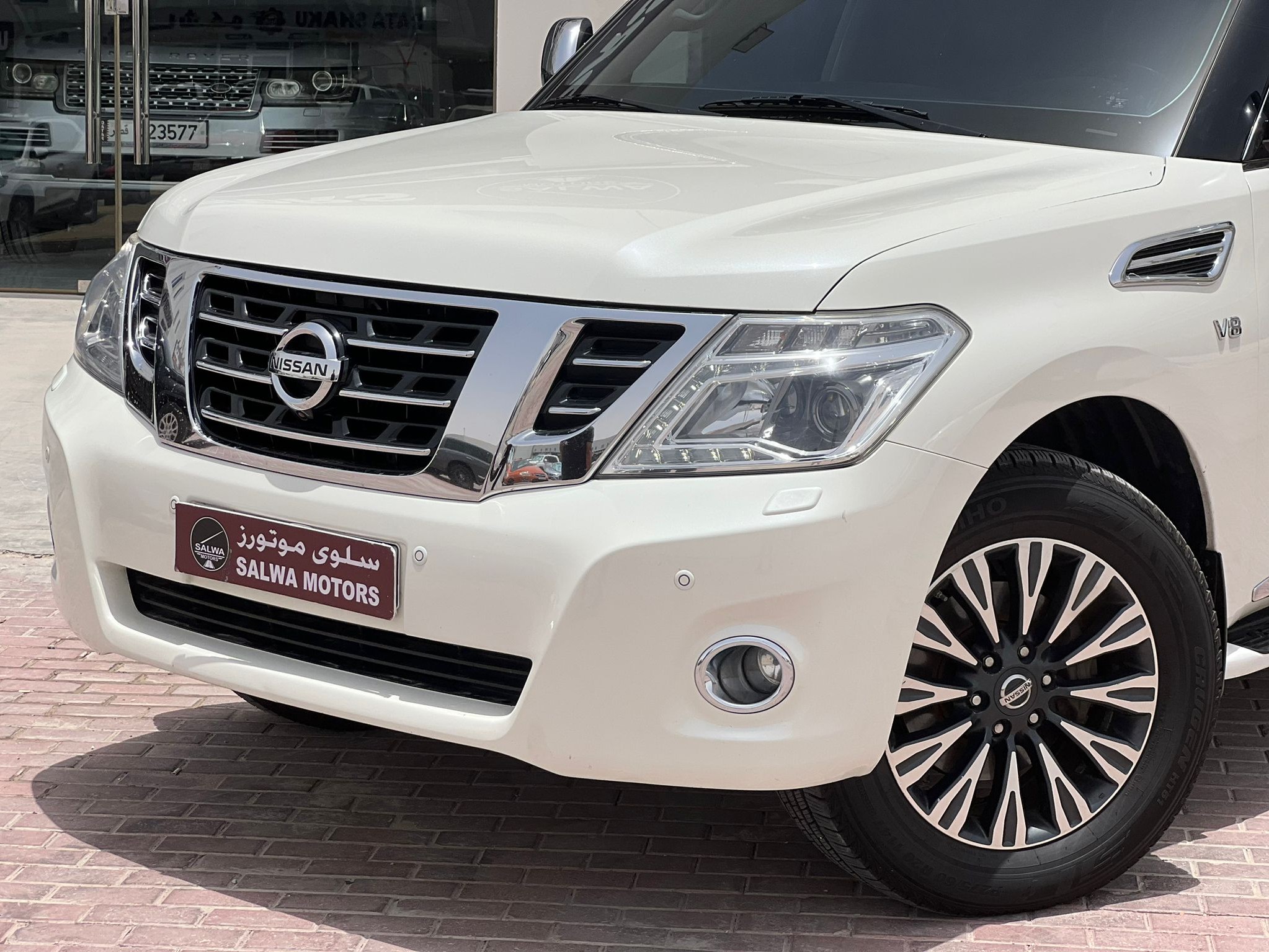 Nissan Patrol  Platinum 2014 - Image 3