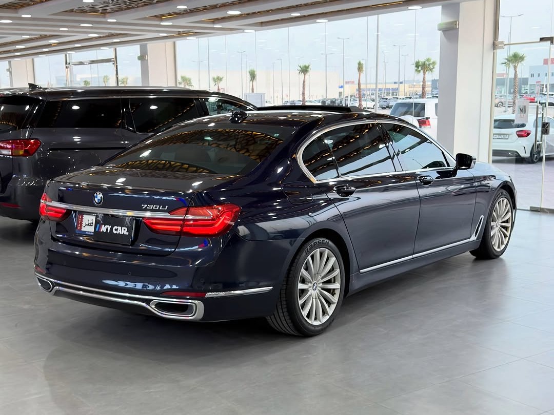 BMW 7-Series 730 Li 2017 - Image 4