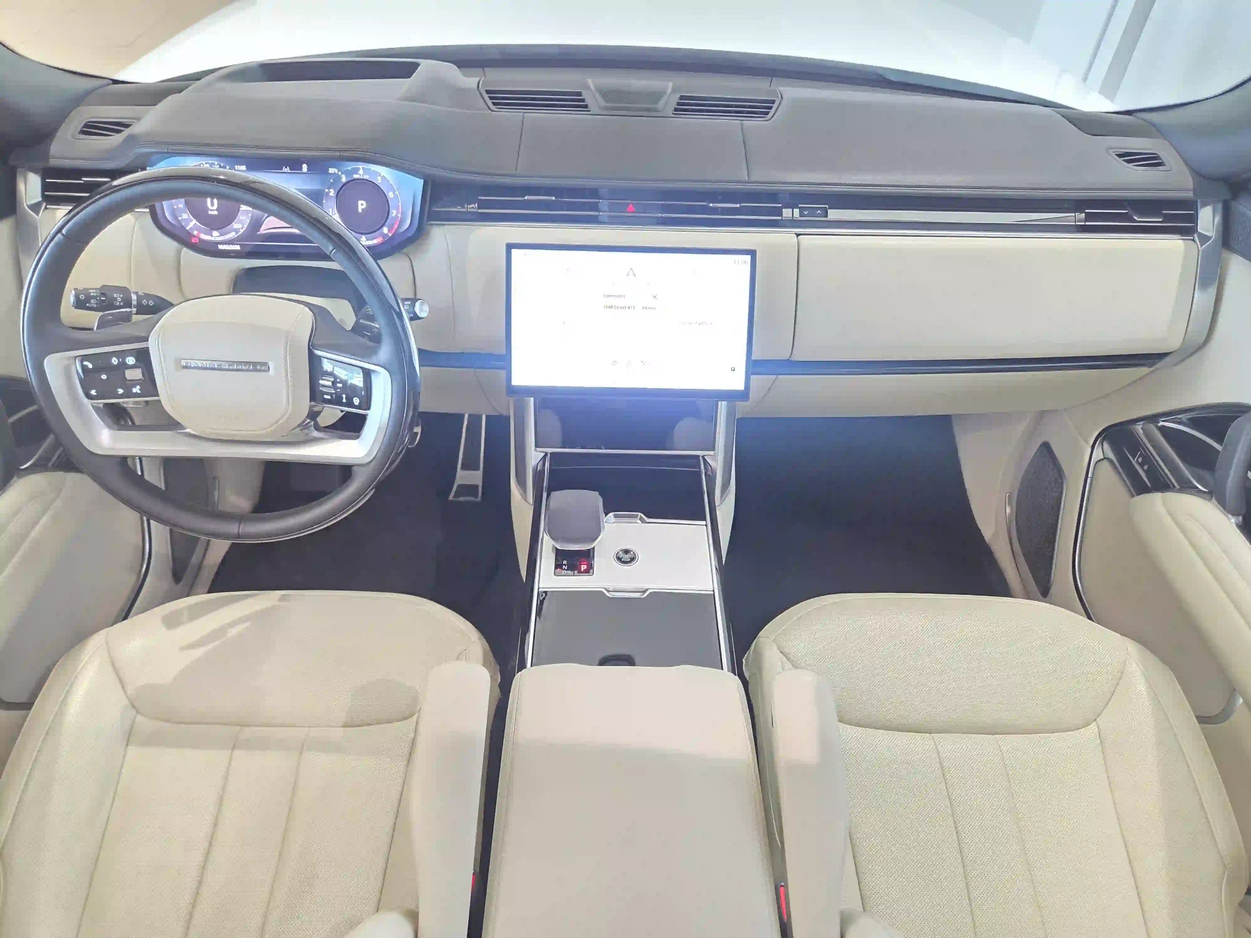 Land Rover Range Rover 4.4 V8 Autobiography 2025 — photo 9 for sale in Qatar