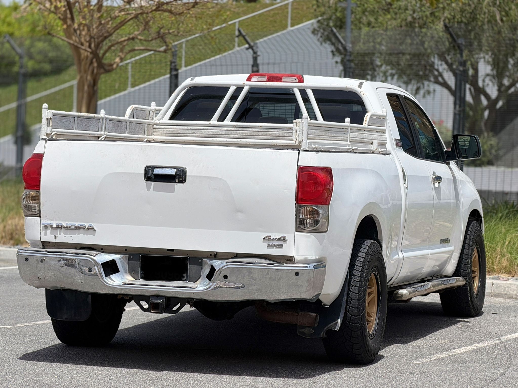 Toyota Tundra 2013 - Image 4