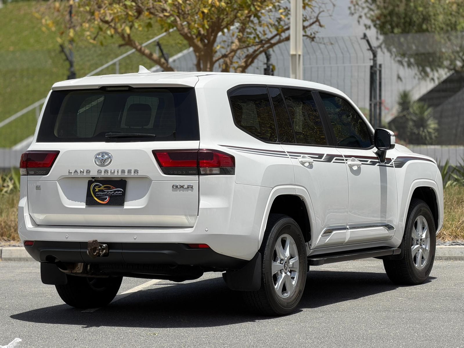 Toyota Land Cruiser GX.R 2023 - Image 4