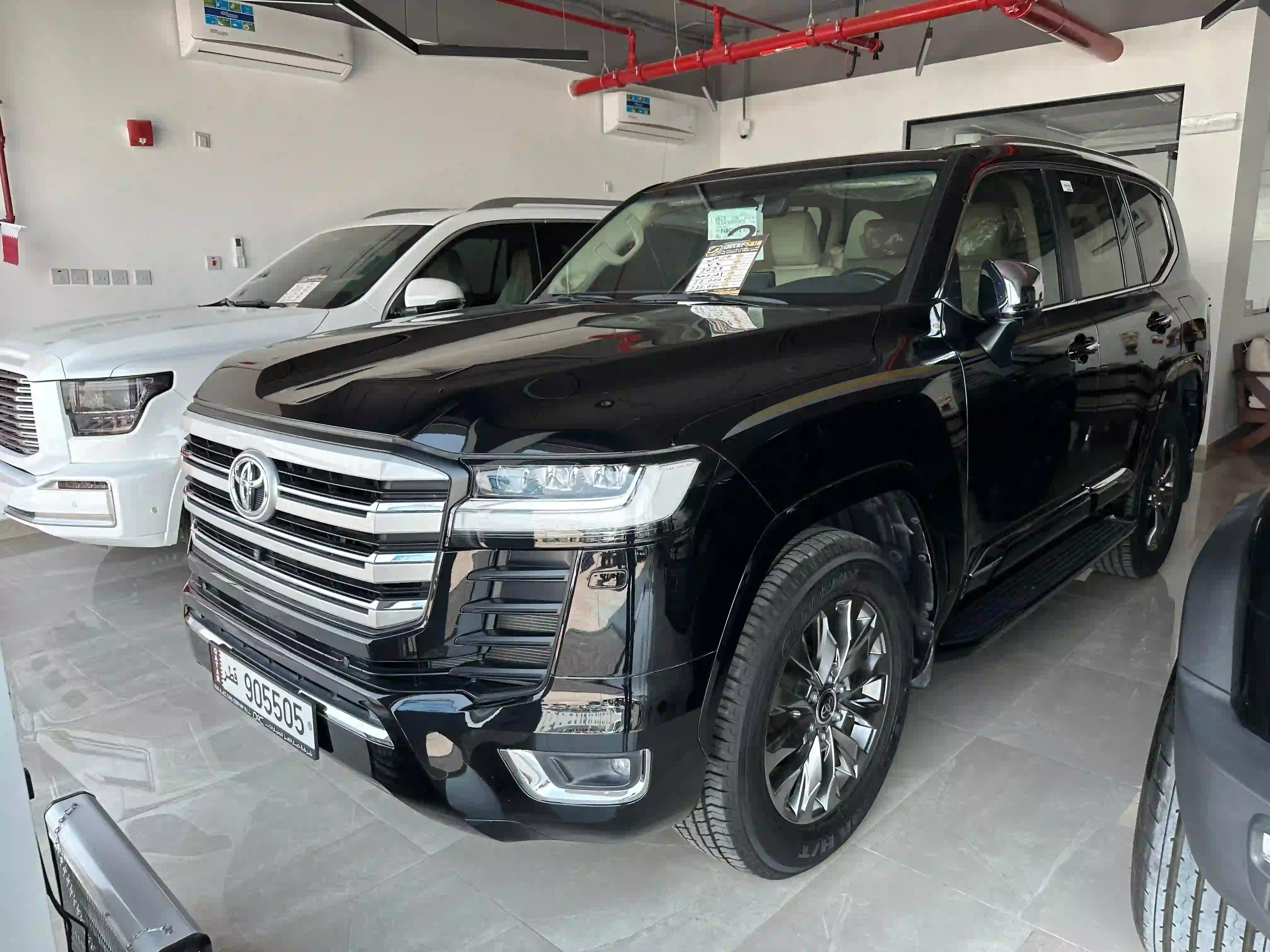 Toyota Land Cruiser VX 2023