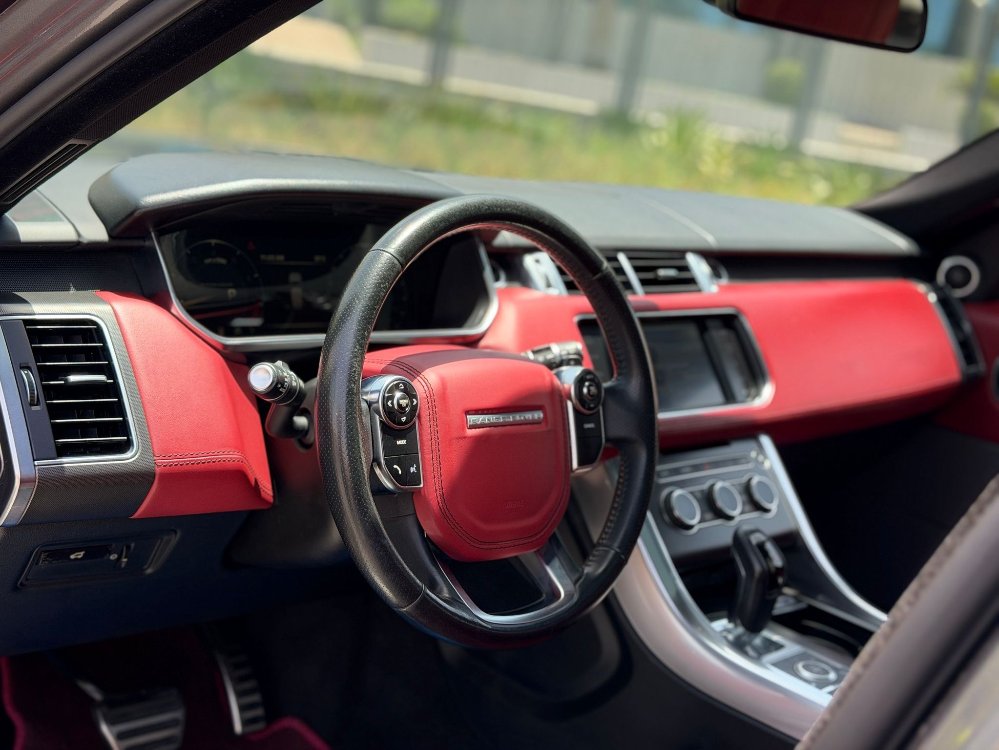 Land Rover Range Rover Sport 2015 — photo 11 for sale in Qatar