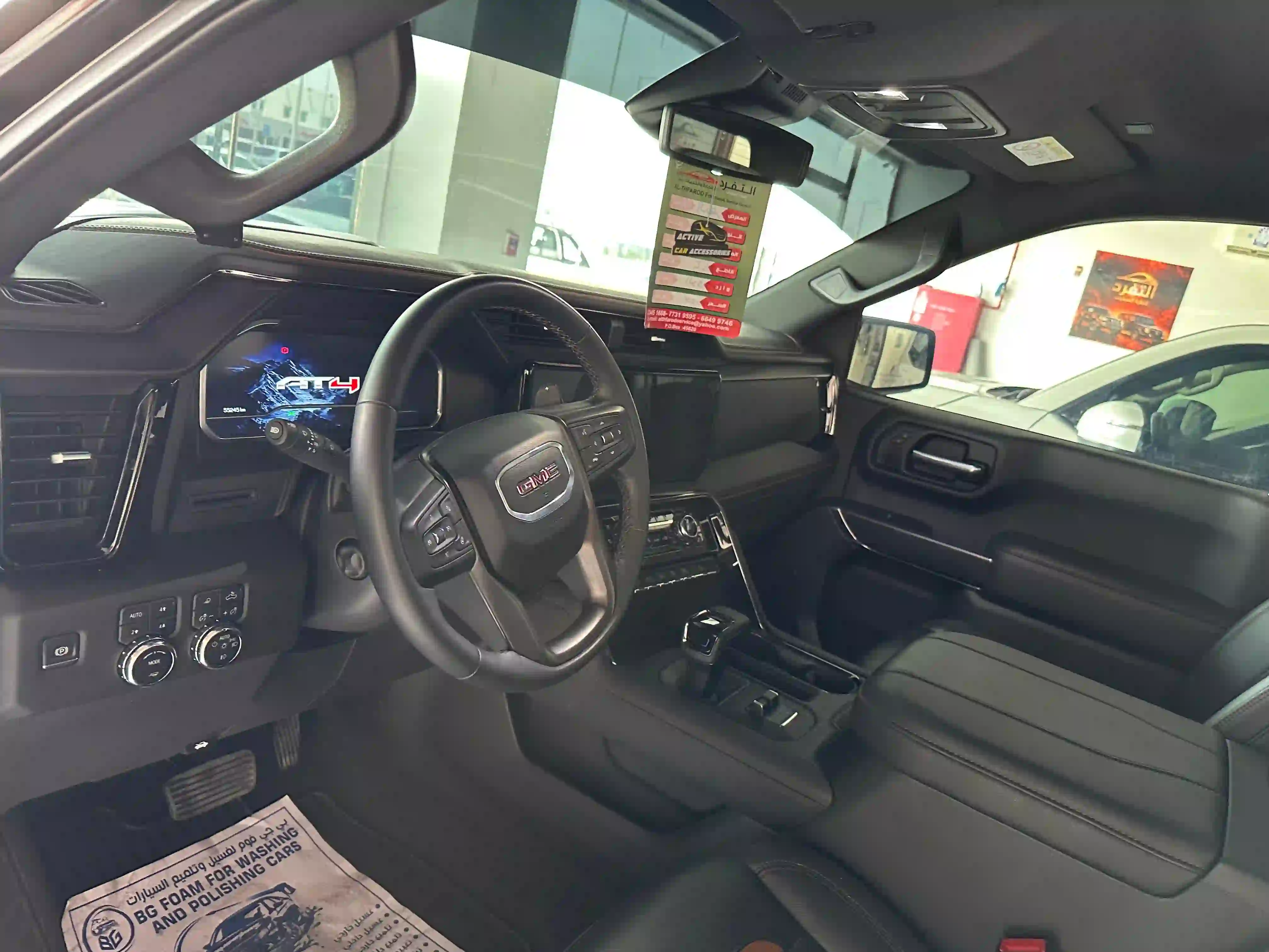 GMC Sierra AT4 2023 - Image 3