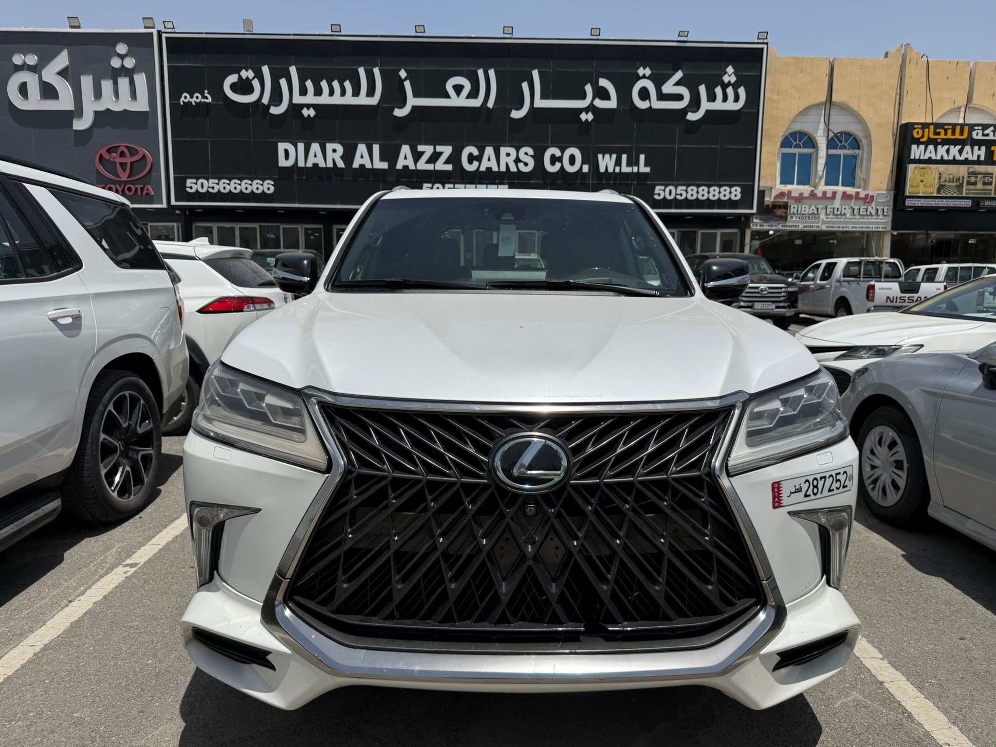 Lexus LX 570 S 2018 - Image 2