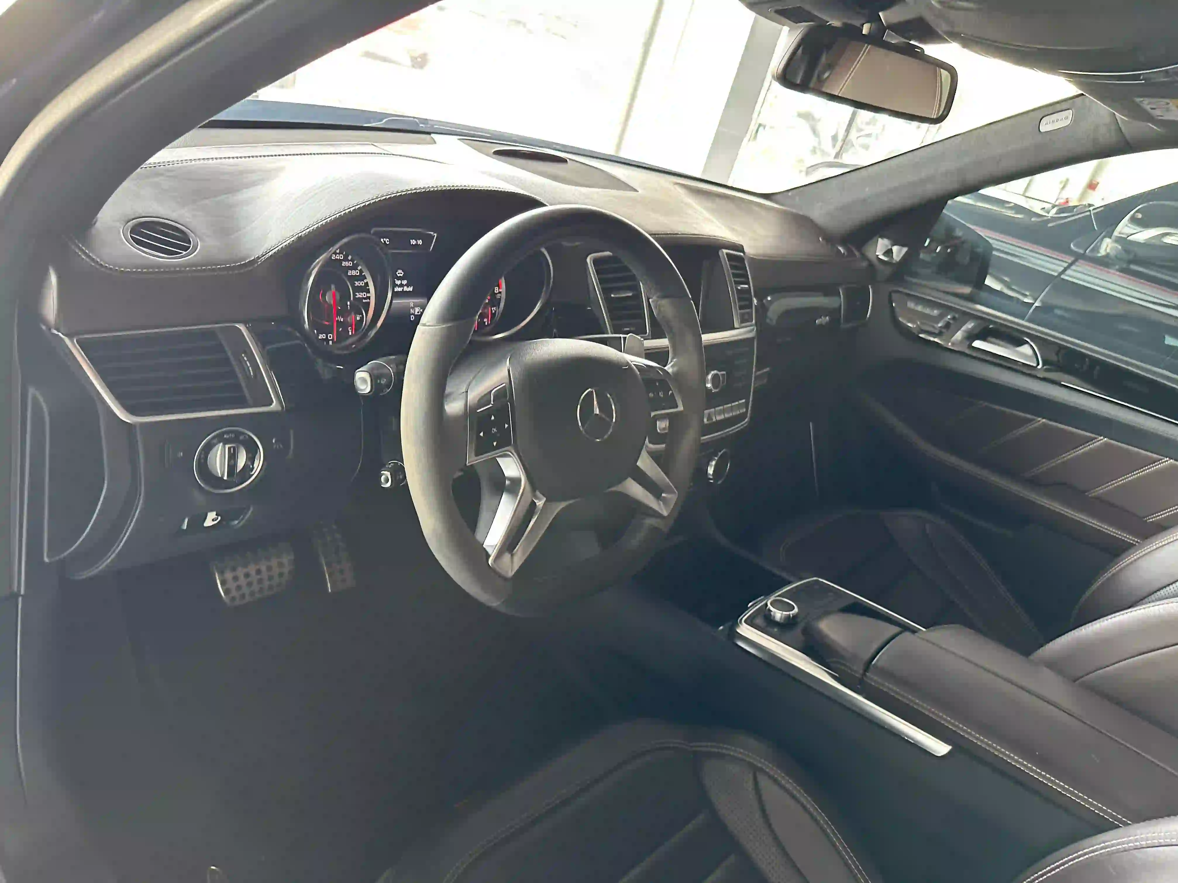 Mercedes-Benz ML-Class 63 AMG 2014 - Image 4