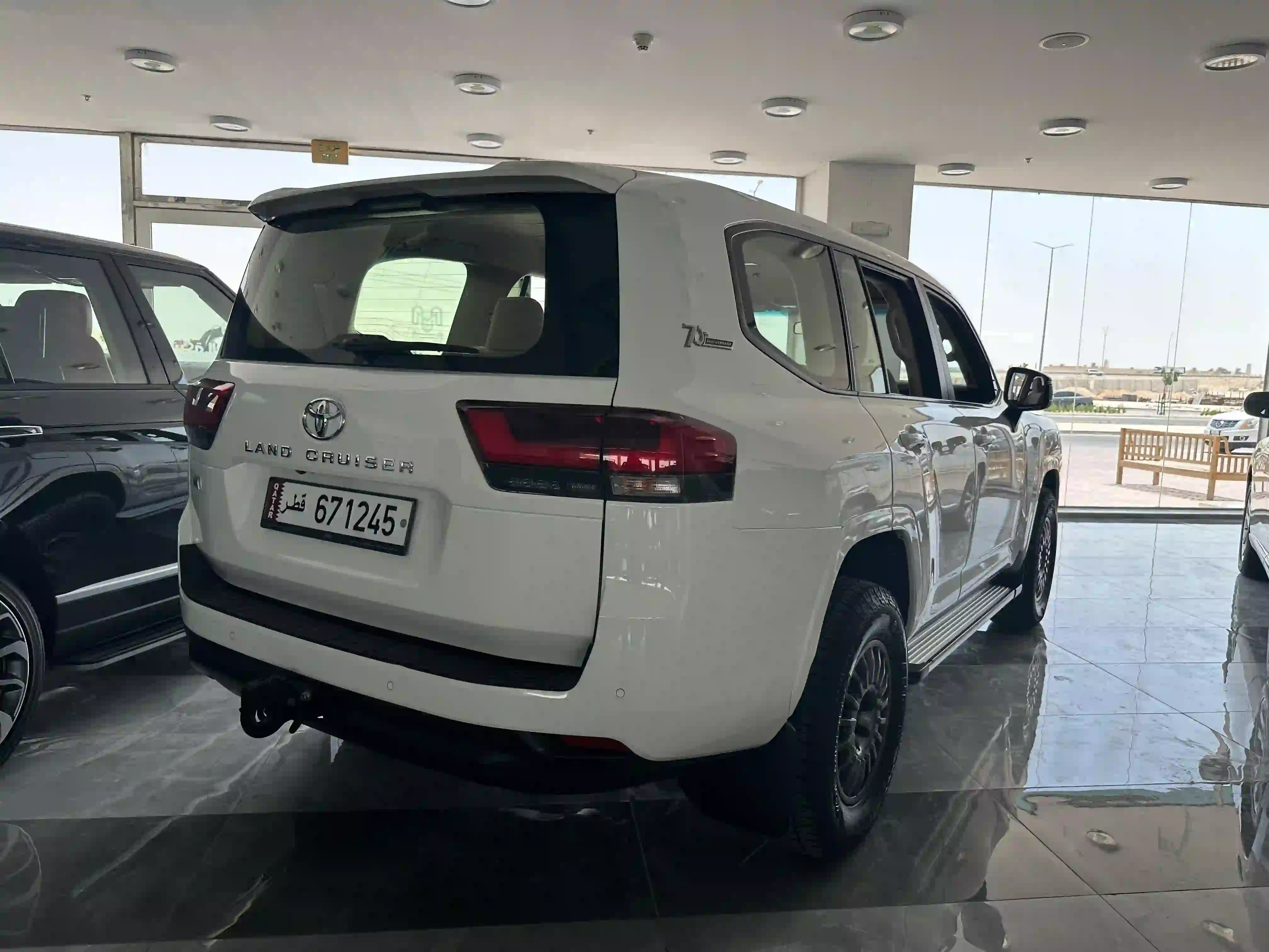 Toyota Land Cruiser Standard 2022 - Image 4