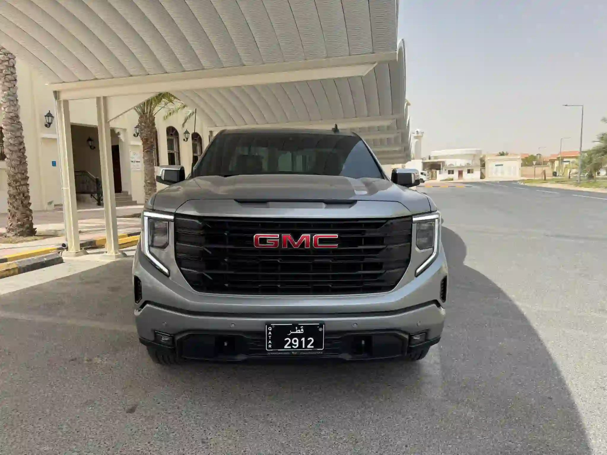 GMC Sierra Elevation  2025 - Image 2