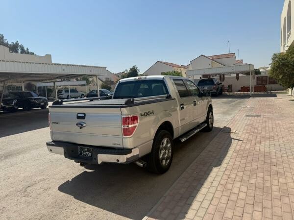 Ford F-150 XLT 2013 - Image 4