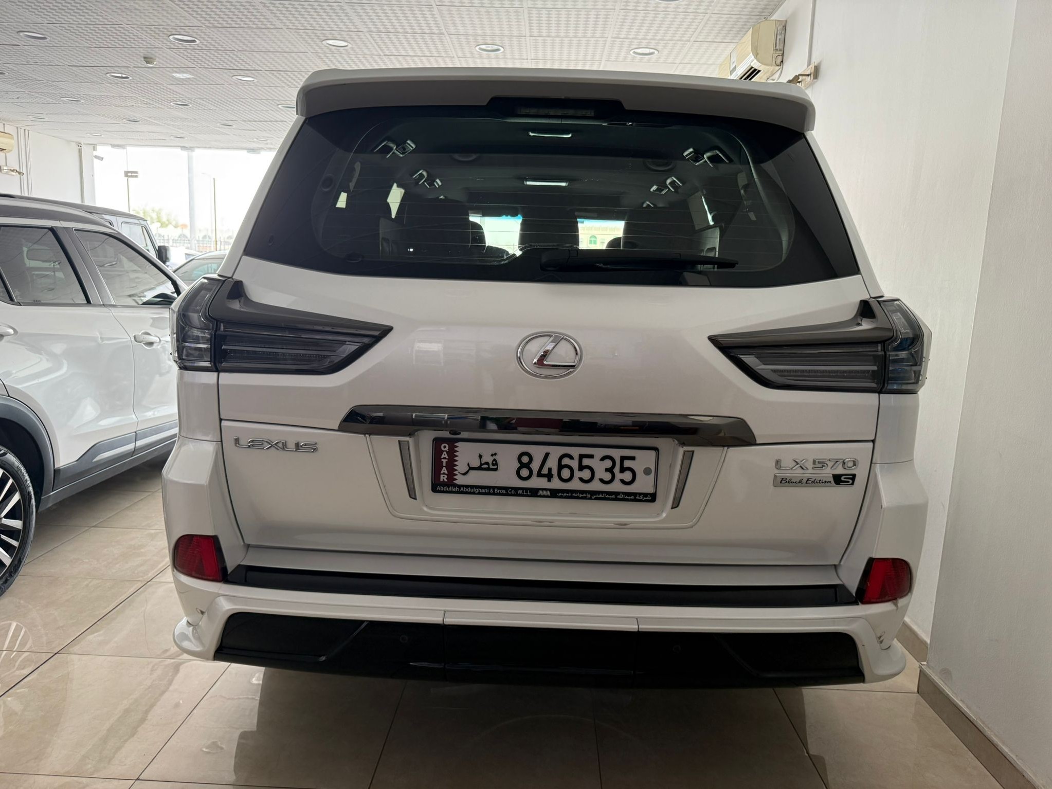 Lexus LX 570 S Black Edition 2021 - Image 3