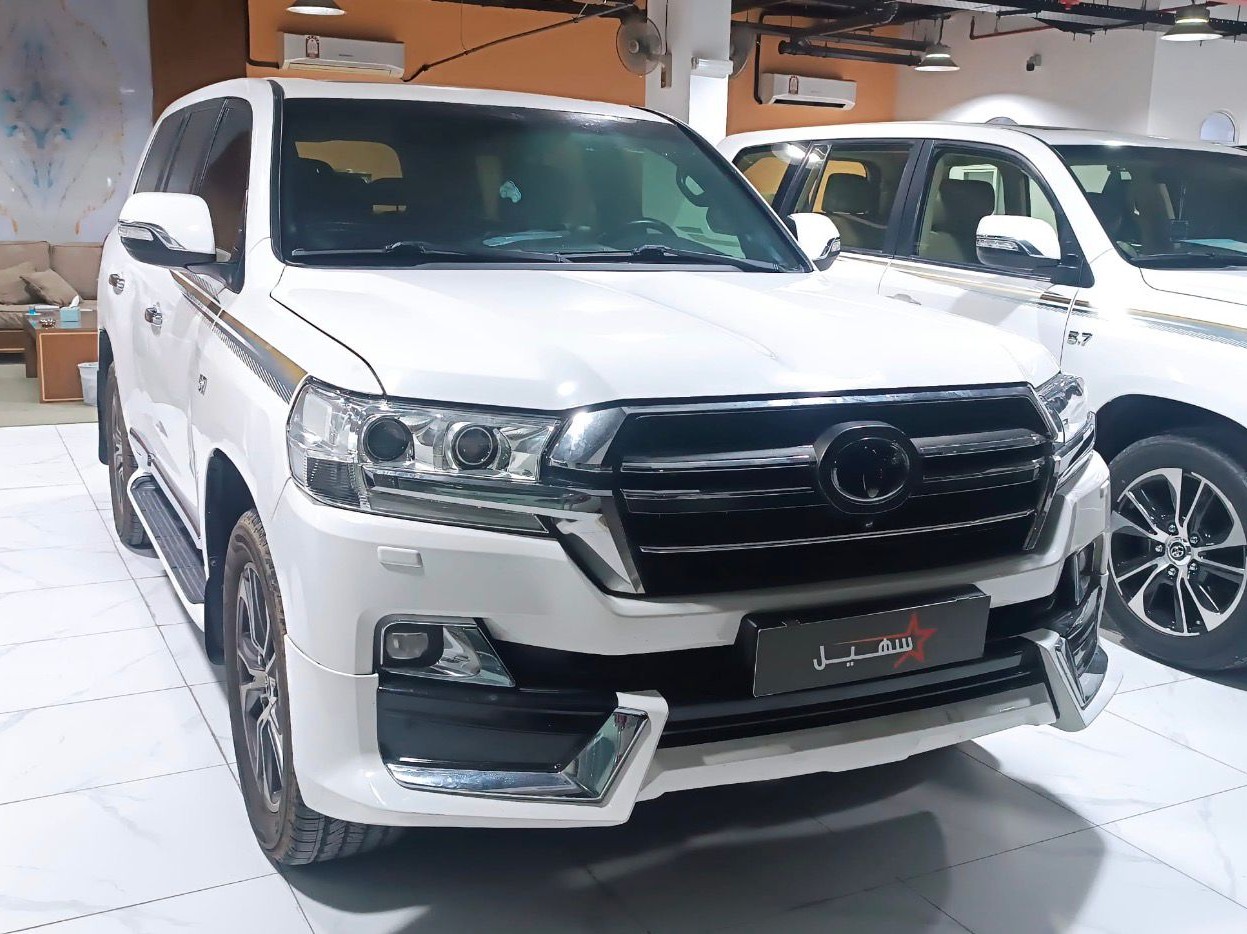 Toyota Land Cruiser VXR Grand Touring 2021