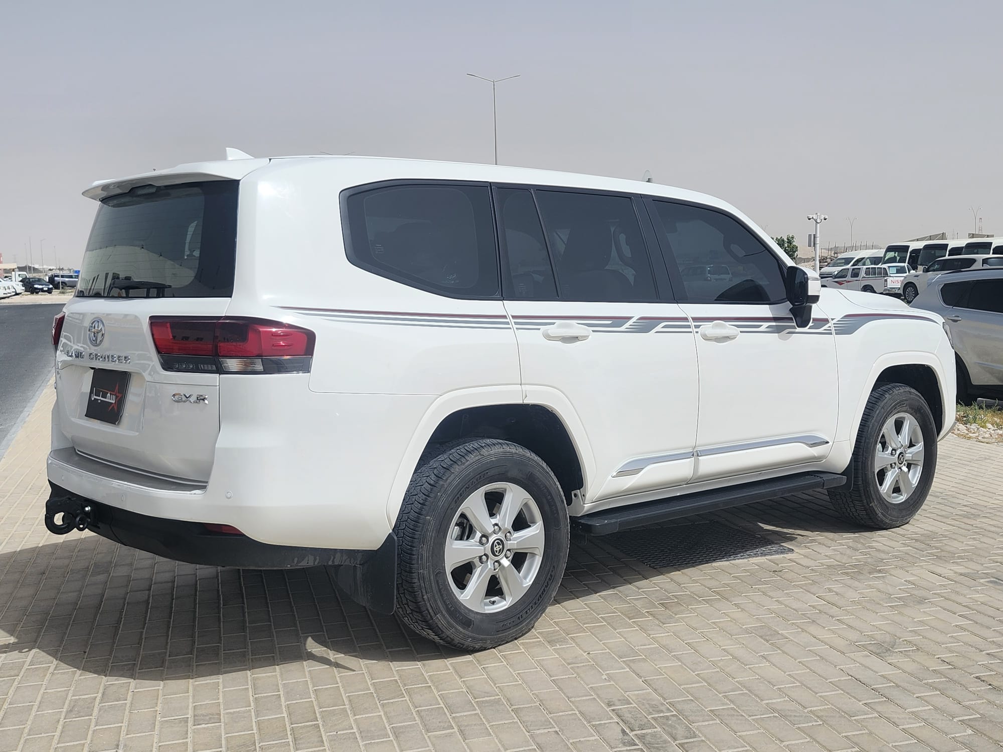 Toyota Land Cruiser GX.R 2023 - Image 2