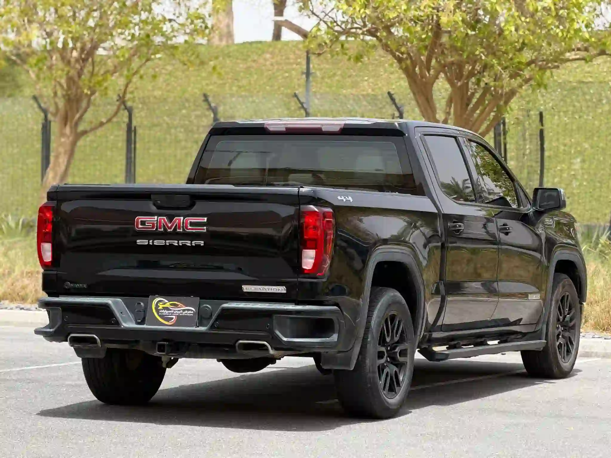 GMC Sierra Elevation 2019 — photo 10 for sale in Qatar