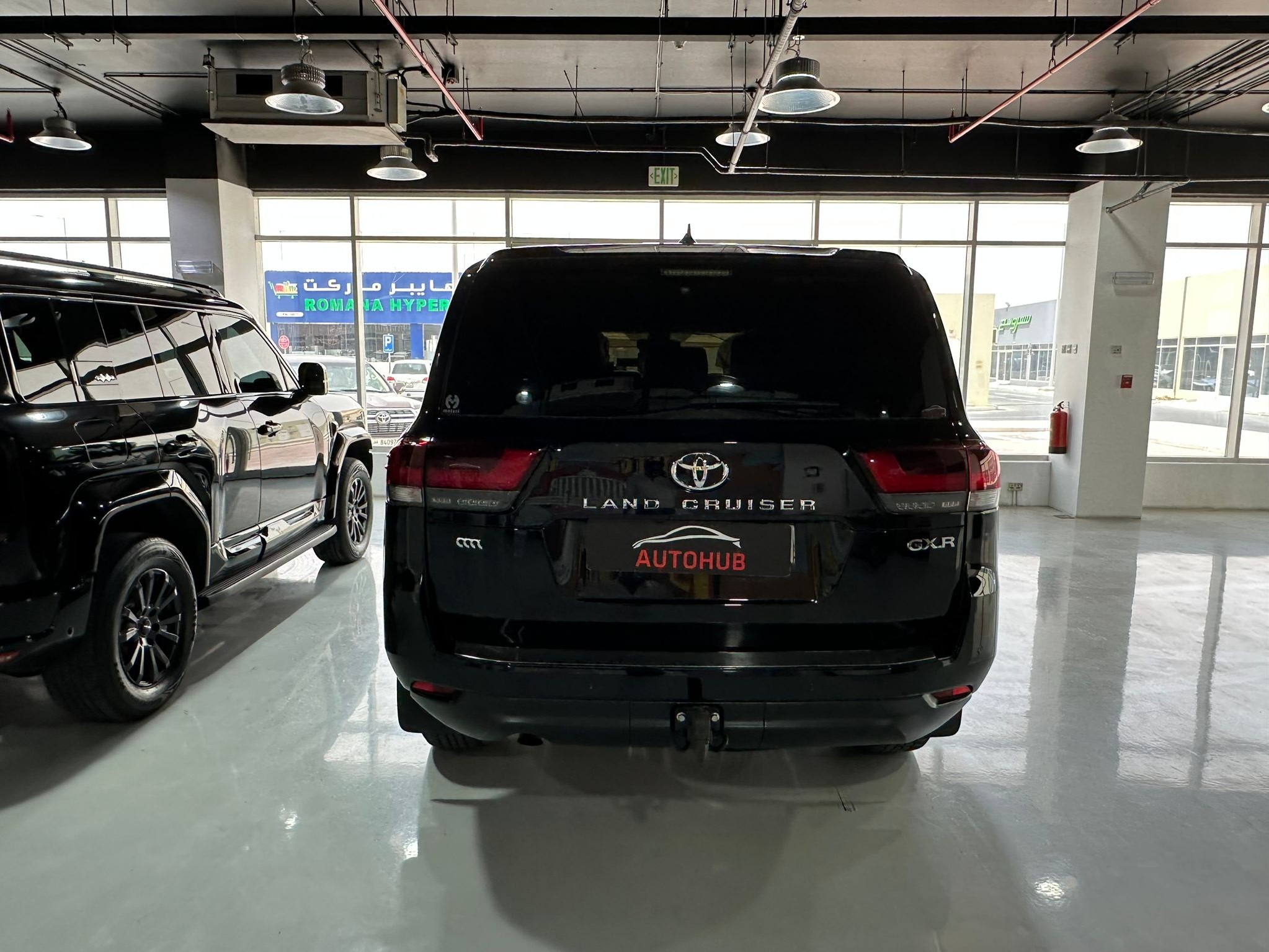 Toyota Land Cruiser GX.R 2024 - Image 2