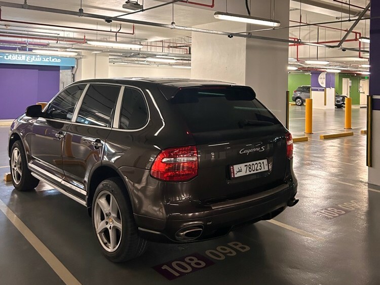 Porsche Cayenne S  2009 - Image 2