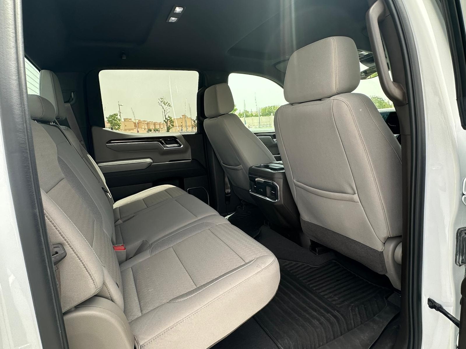 GMC Sierra Elevation 2024 — photo 13 for sale in Qatar
