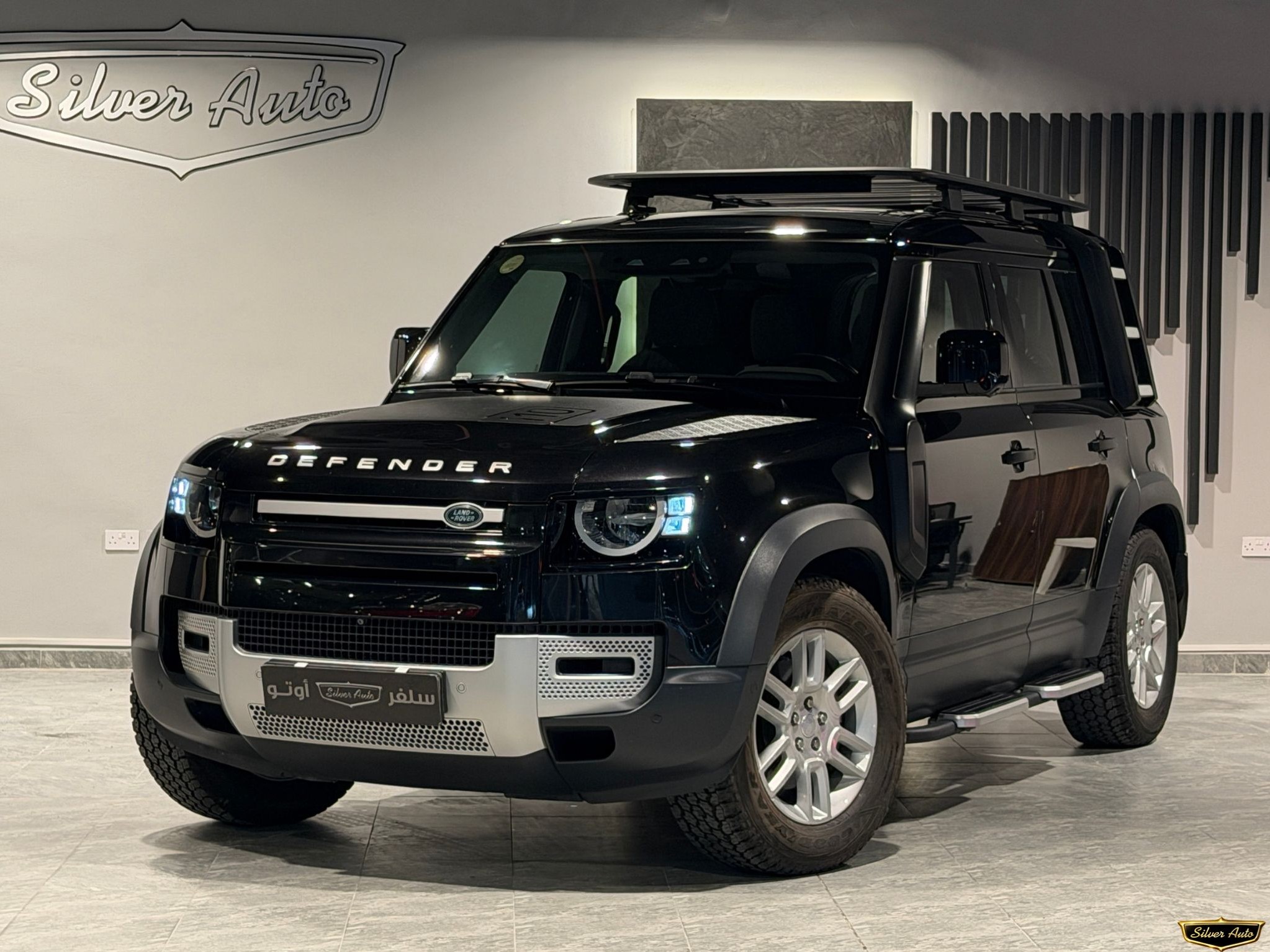 Land Rover Defender 110 2020 - Image 2