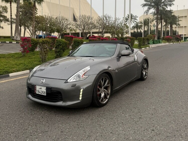 Nissan Z 370 2015 - Image 2