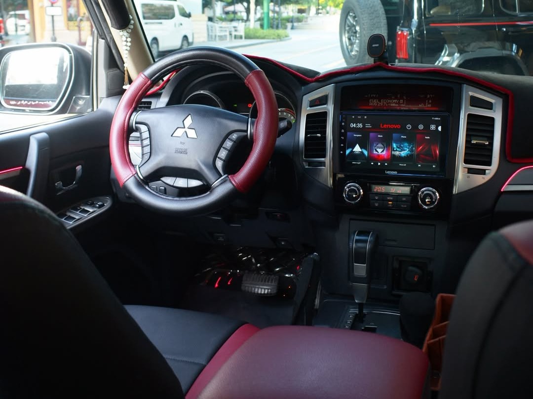 Mitsubishi Pajero 2017 - Image 4