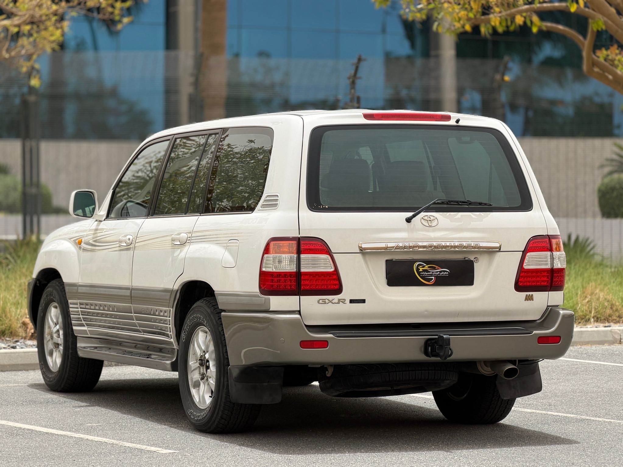 Toyota Land Cruiser GXR v6 2007 - Image 4