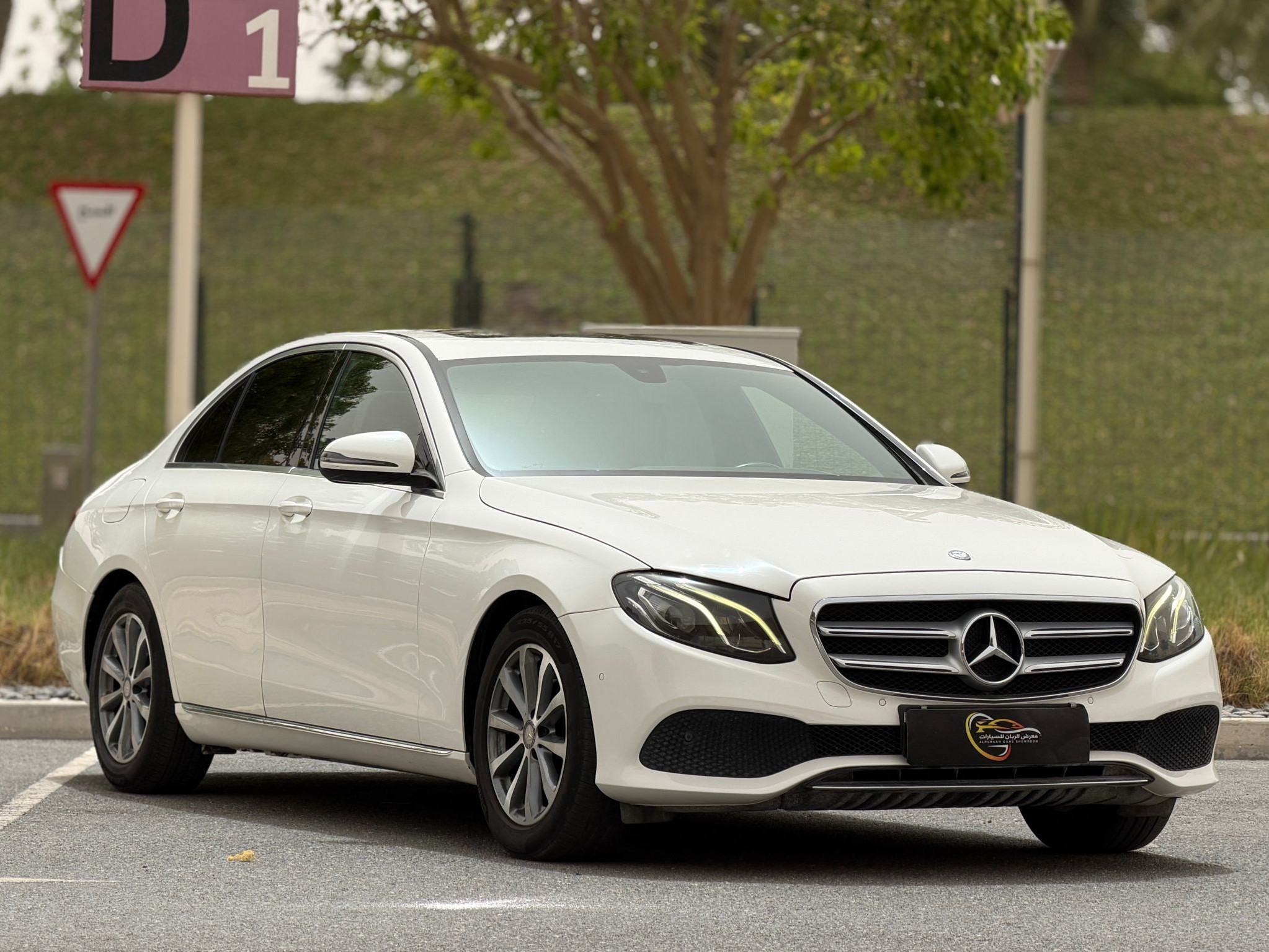 Mercedes-Benz E-Class Sedan 200 2017