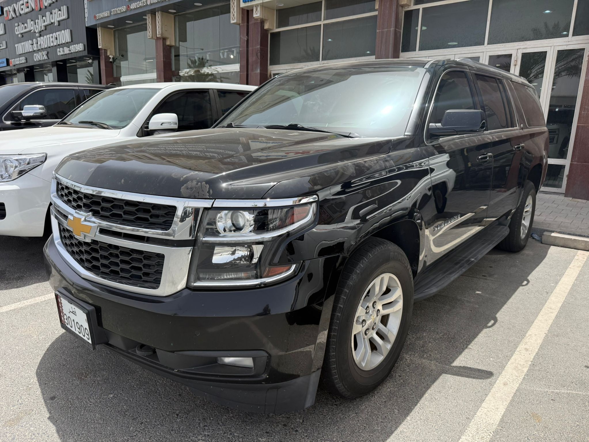Chevrolet Suburban LT 2018 - Image 3