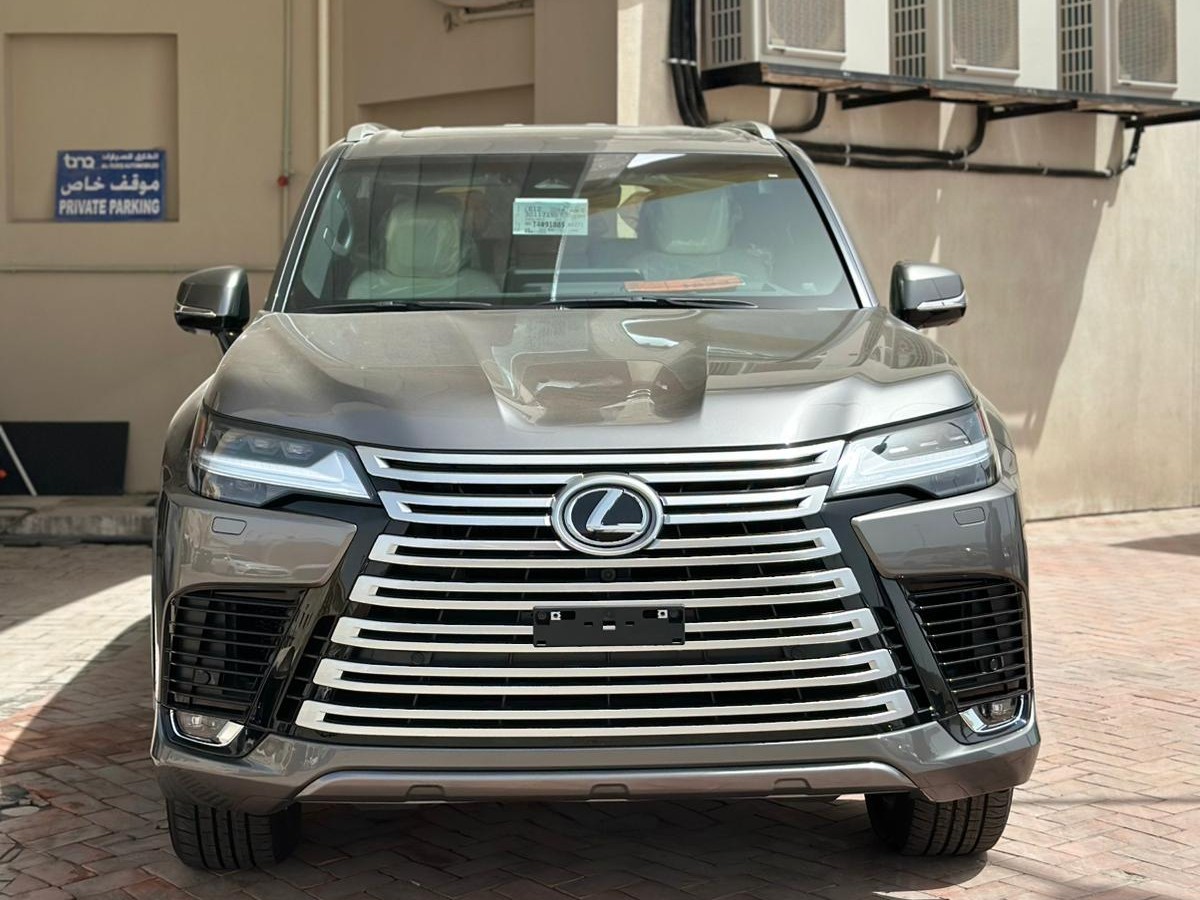 Lexus LX 600 URBAN PACKAGE 2026 - Image 2