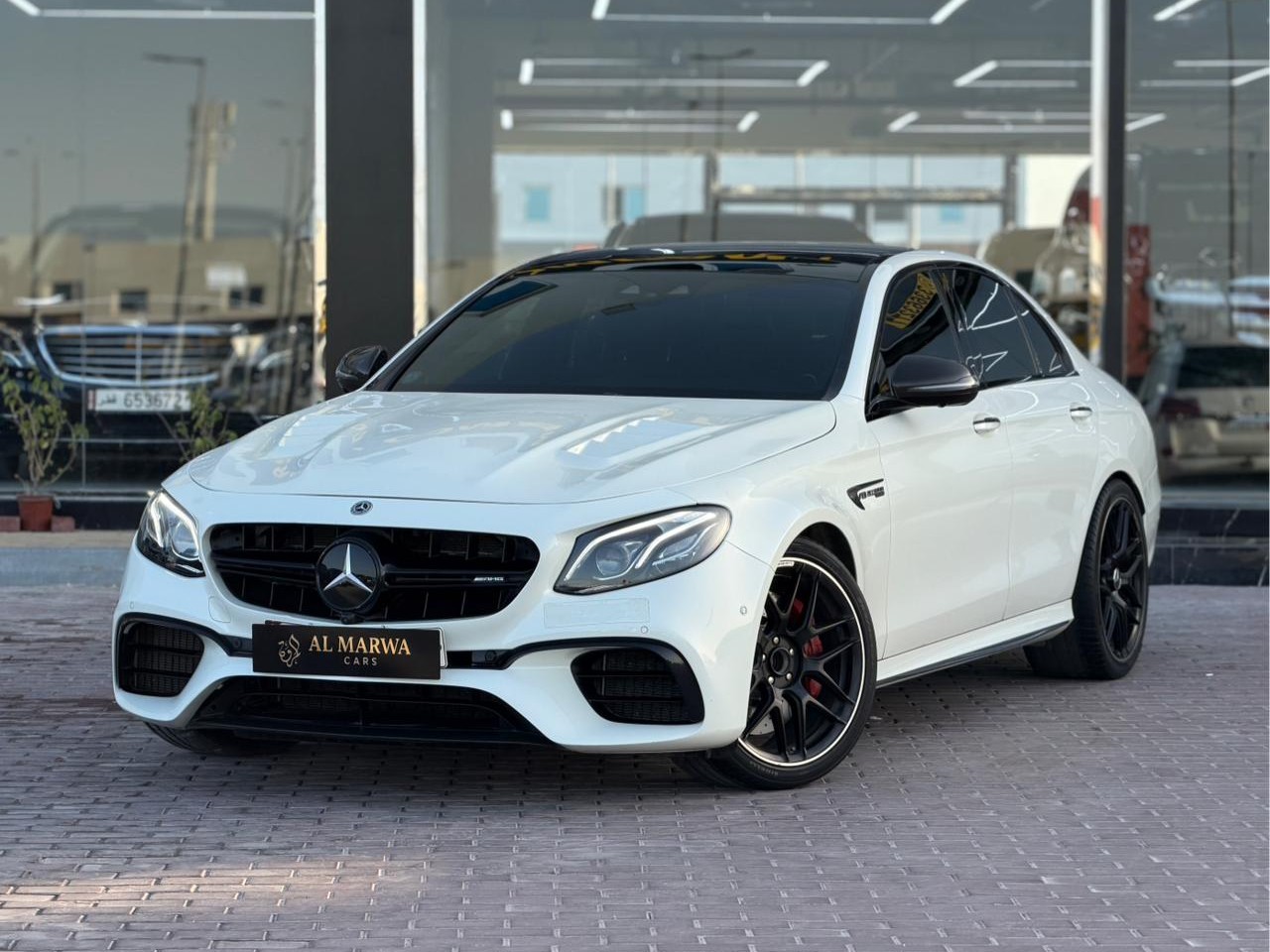 Mercedes-Benz E-Class Sedan 63 AMG 2018 - Image 2