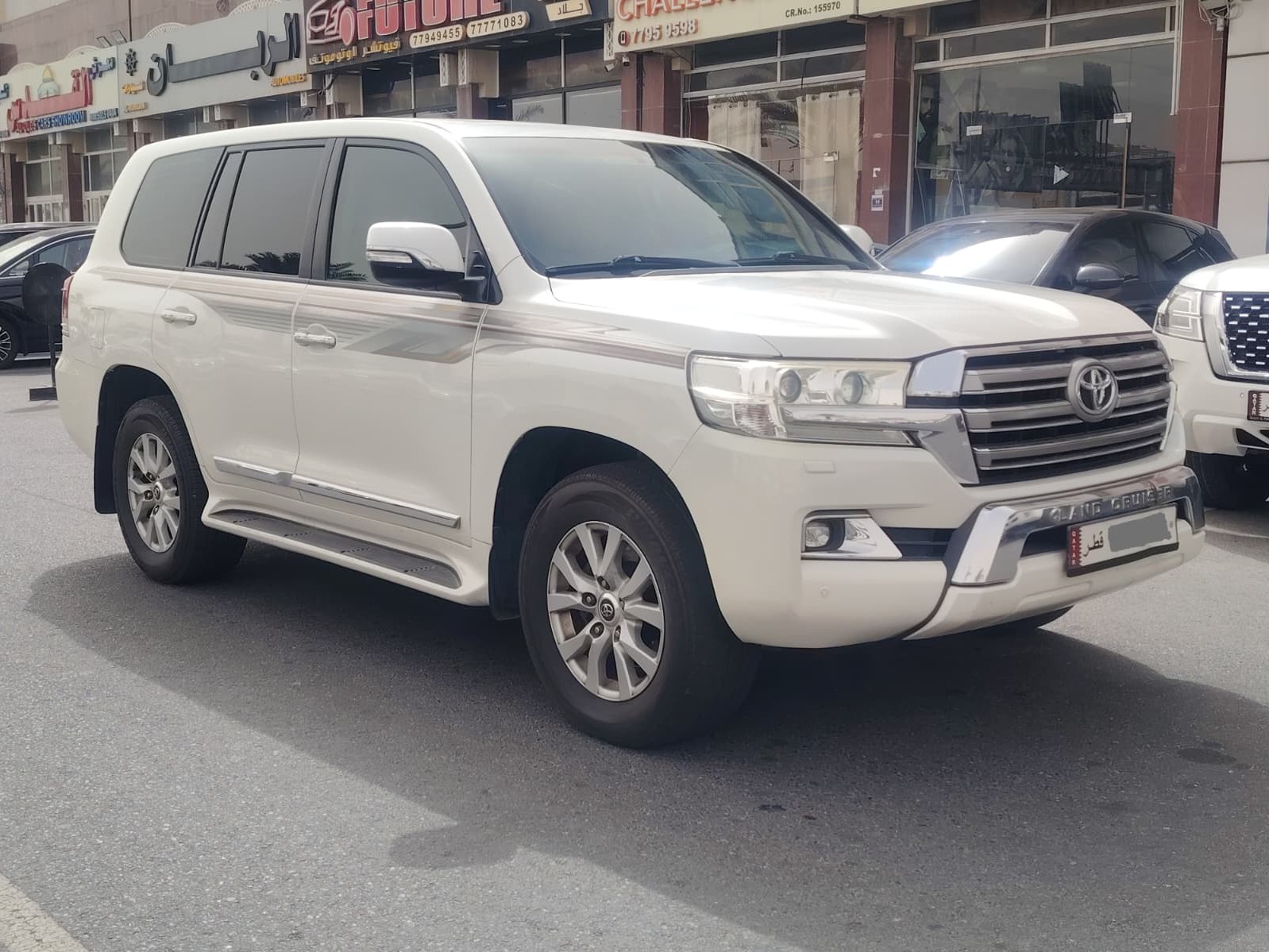 Toyota Land Cruiser GXR v8 2016 - Image 3