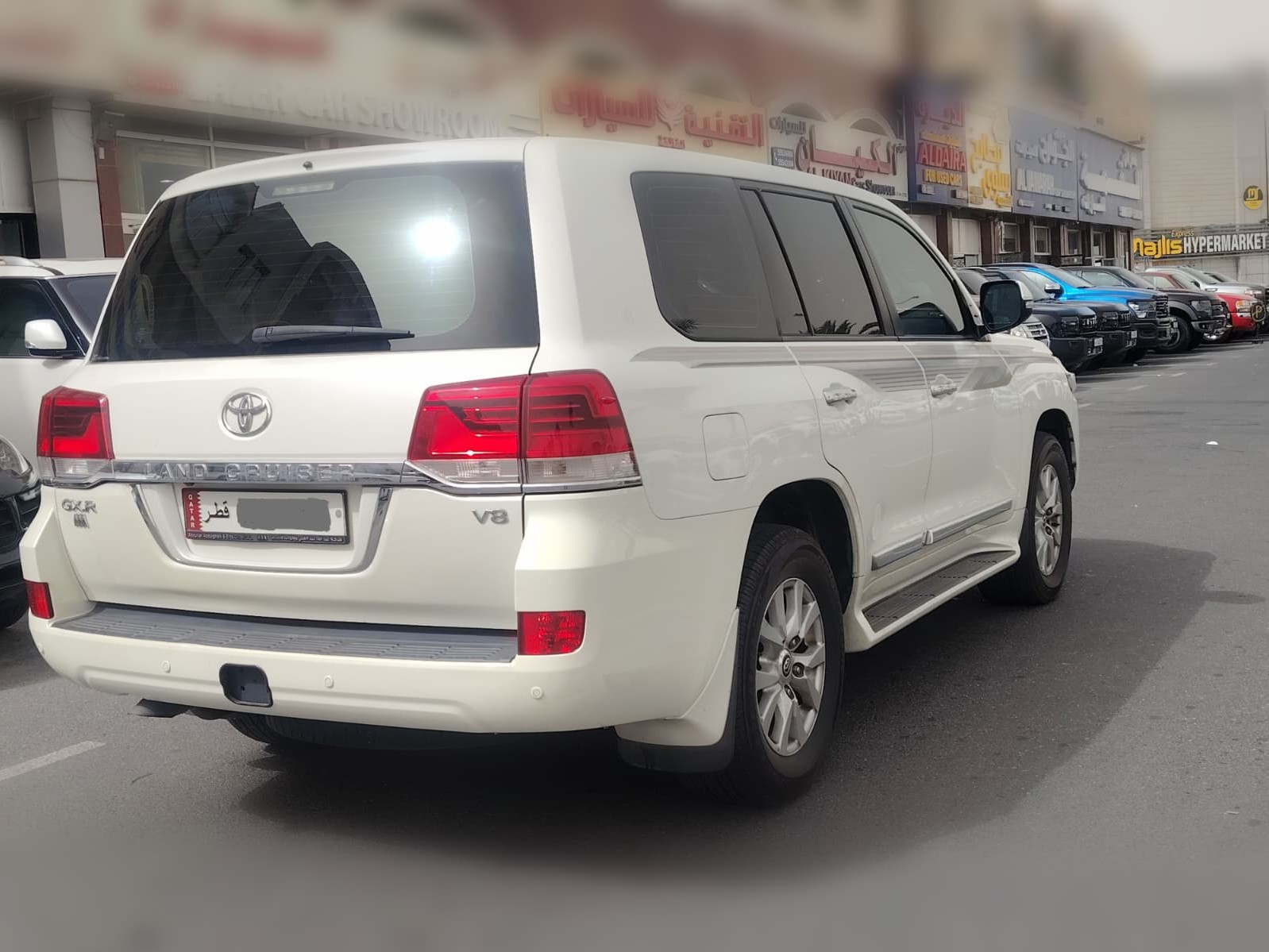 Toyota Land Cruiser GXR v8 2016 - Image 4