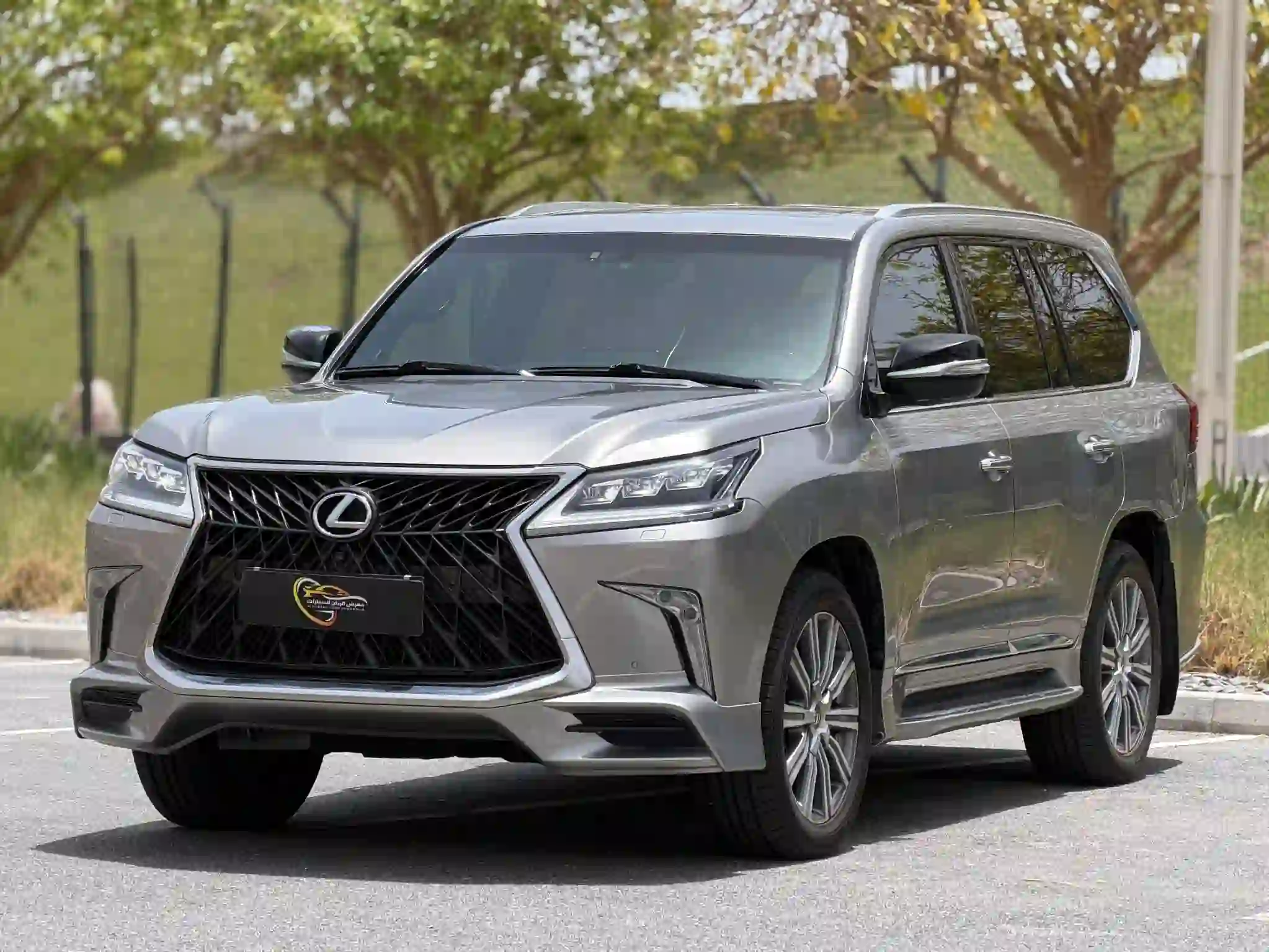 Lexus LX 570 S 2017 - Image 3