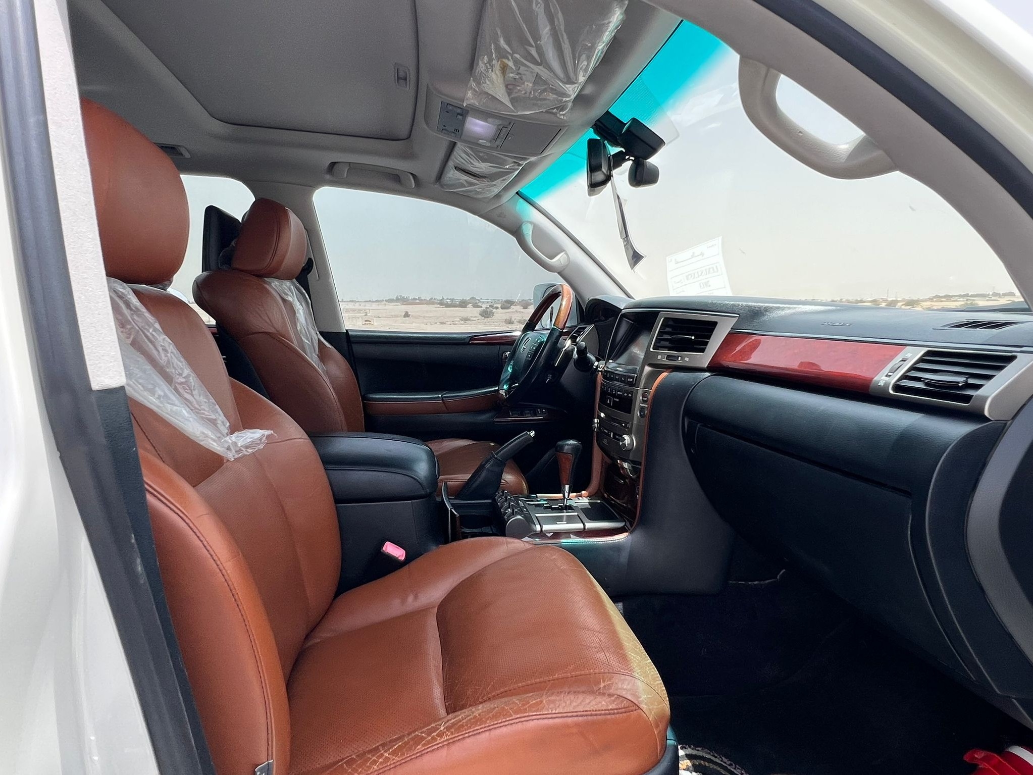 Lexus LX 570 2013 - Image 3