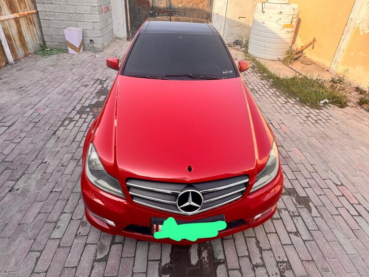 Mercedes-Benz C-Class Sedan 300 2012 - Image 2