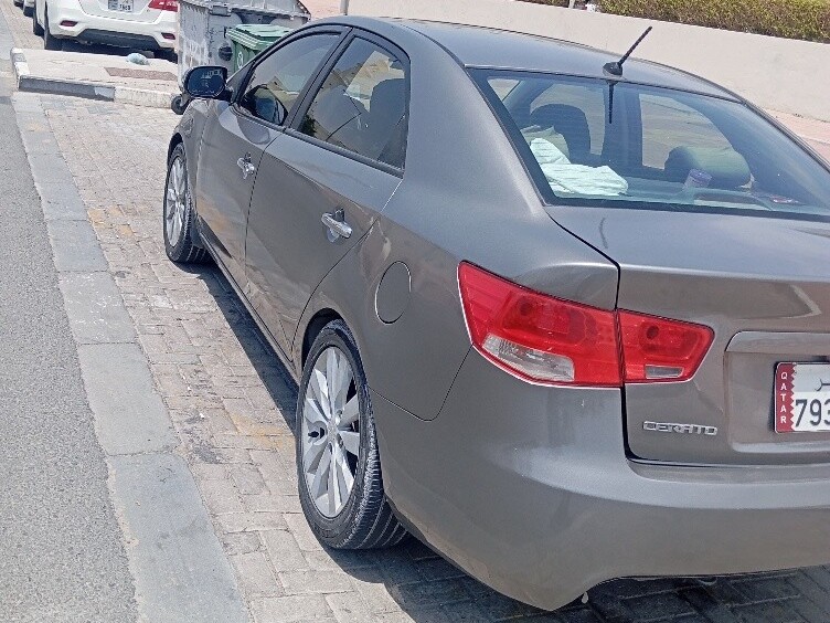 Kia Cerato 1.6 EX 2010 - Image 3