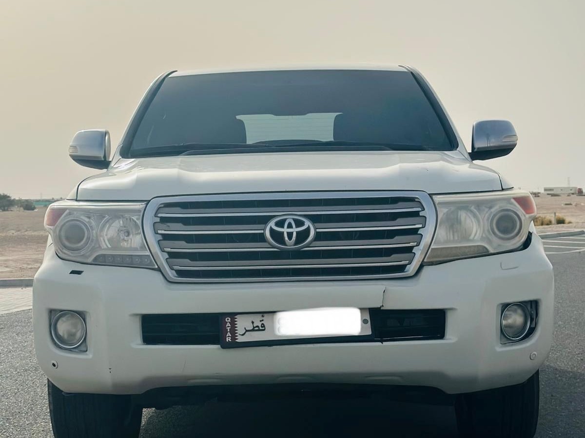 Toyota Land Cruiser VX.R 2012 - Image 2