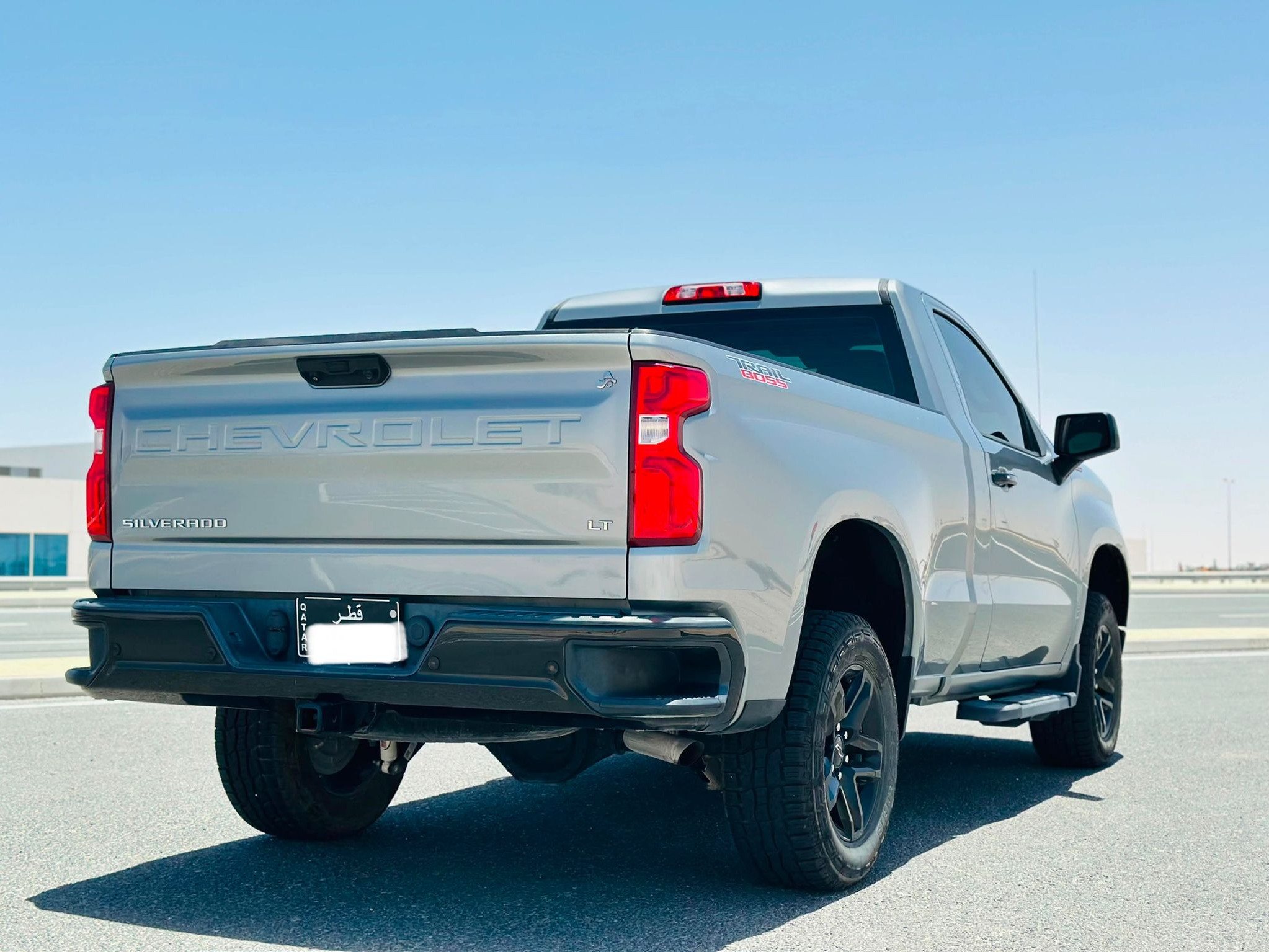 Chevrolet Silverado 2023 - Image 4