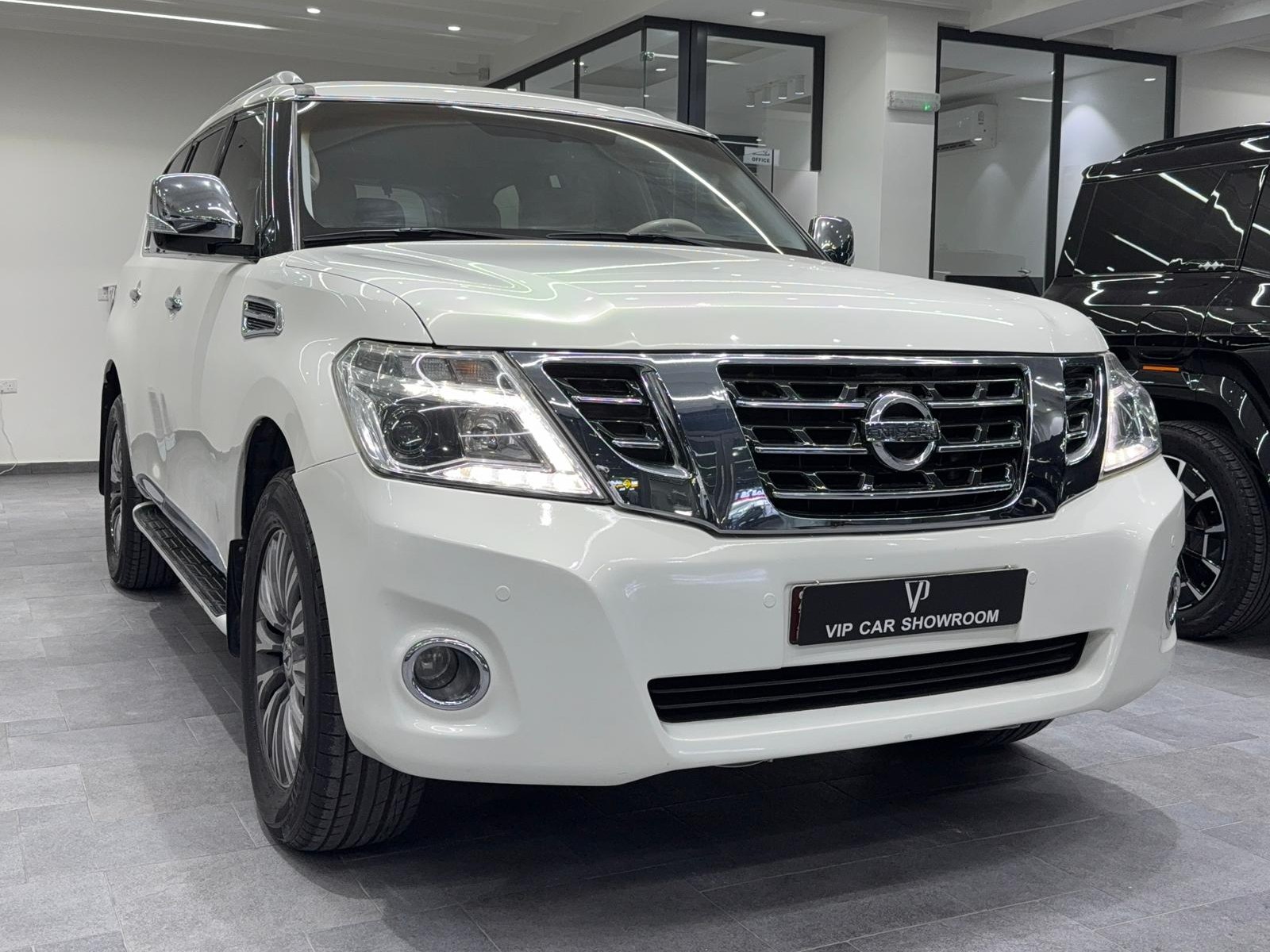 Nissan Patrol  Platinum 2010