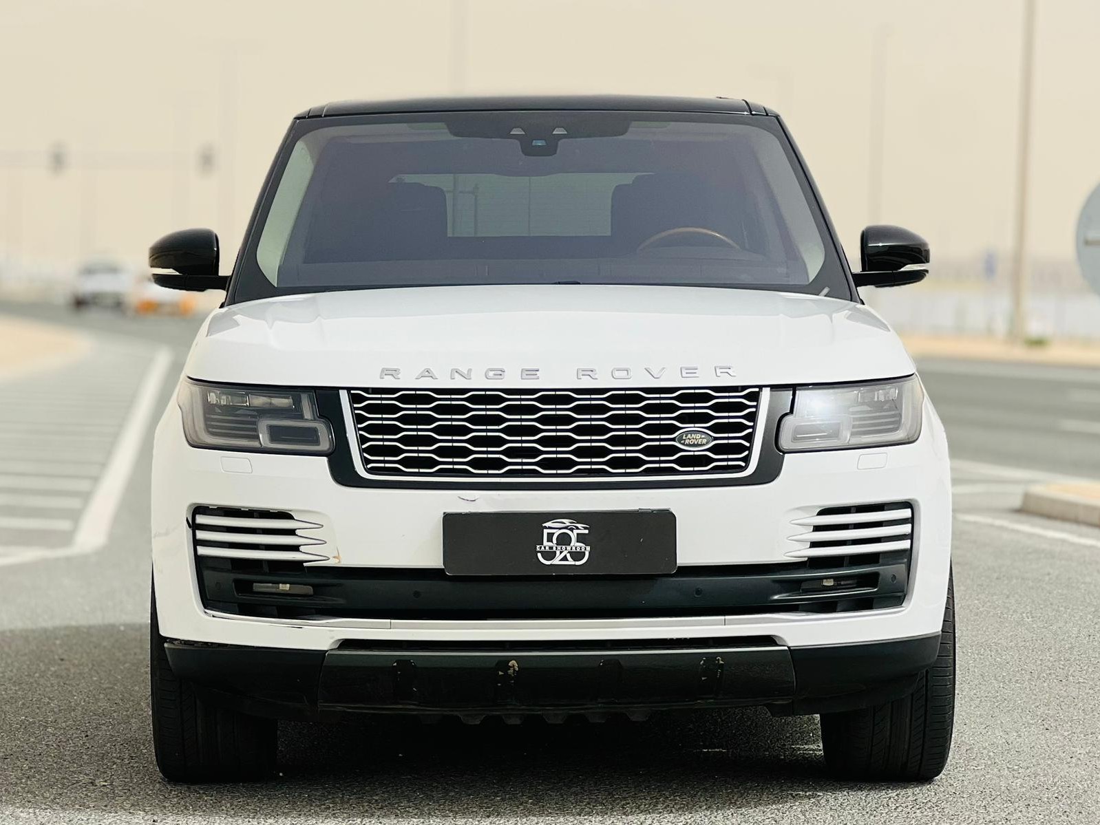 Land Rover Range Rover Vogue SE 2019 - Image 2