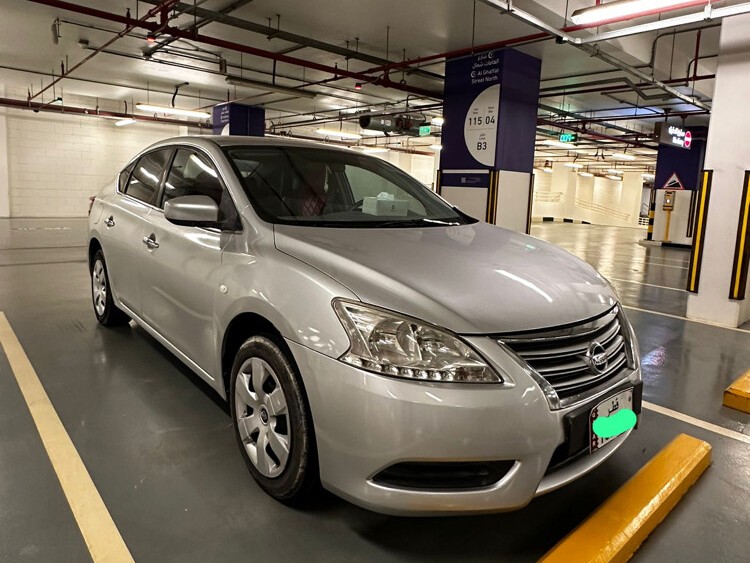Nissan Sentra 2020 - Image 3