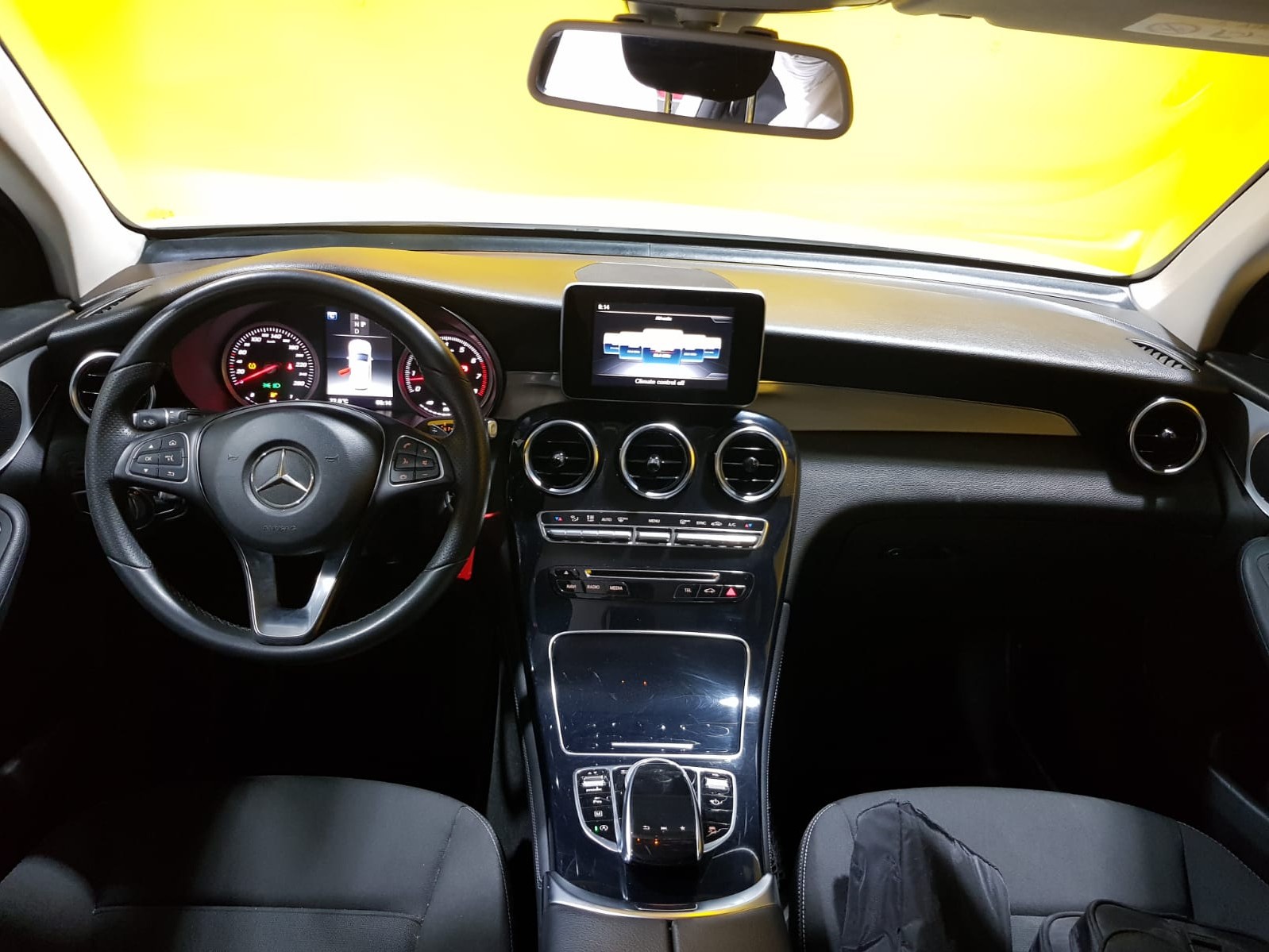 Mercedes-Benz GLC  250 2018 - Image 4