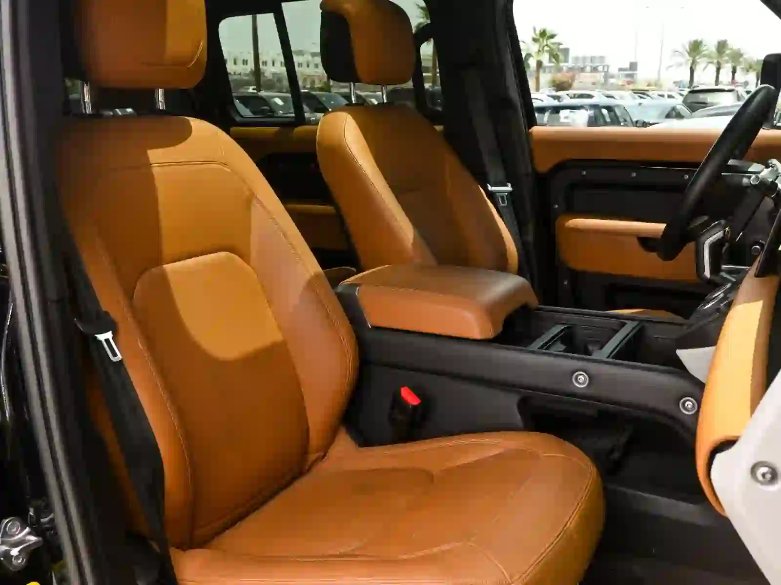 Land Rover Defender 110 SE 2024 - Image 2