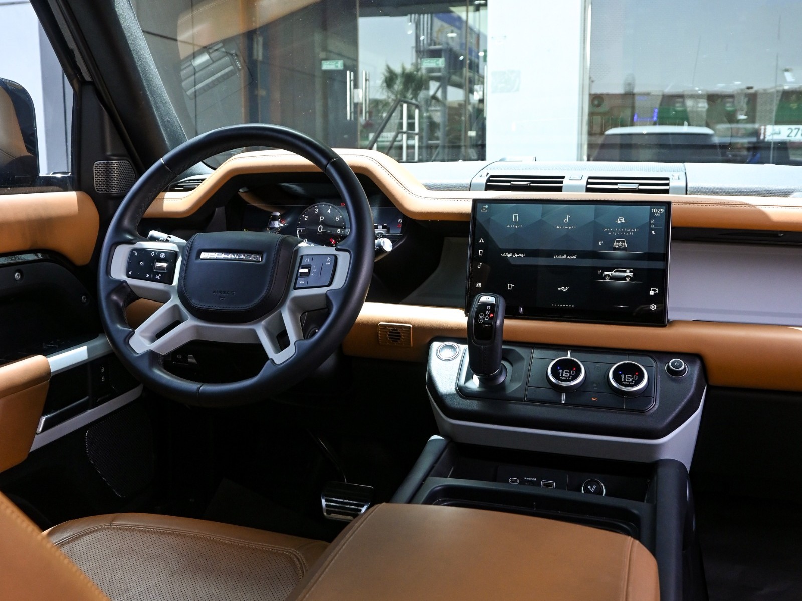 Land Rover Defender 110 SE 2024 - Image 3