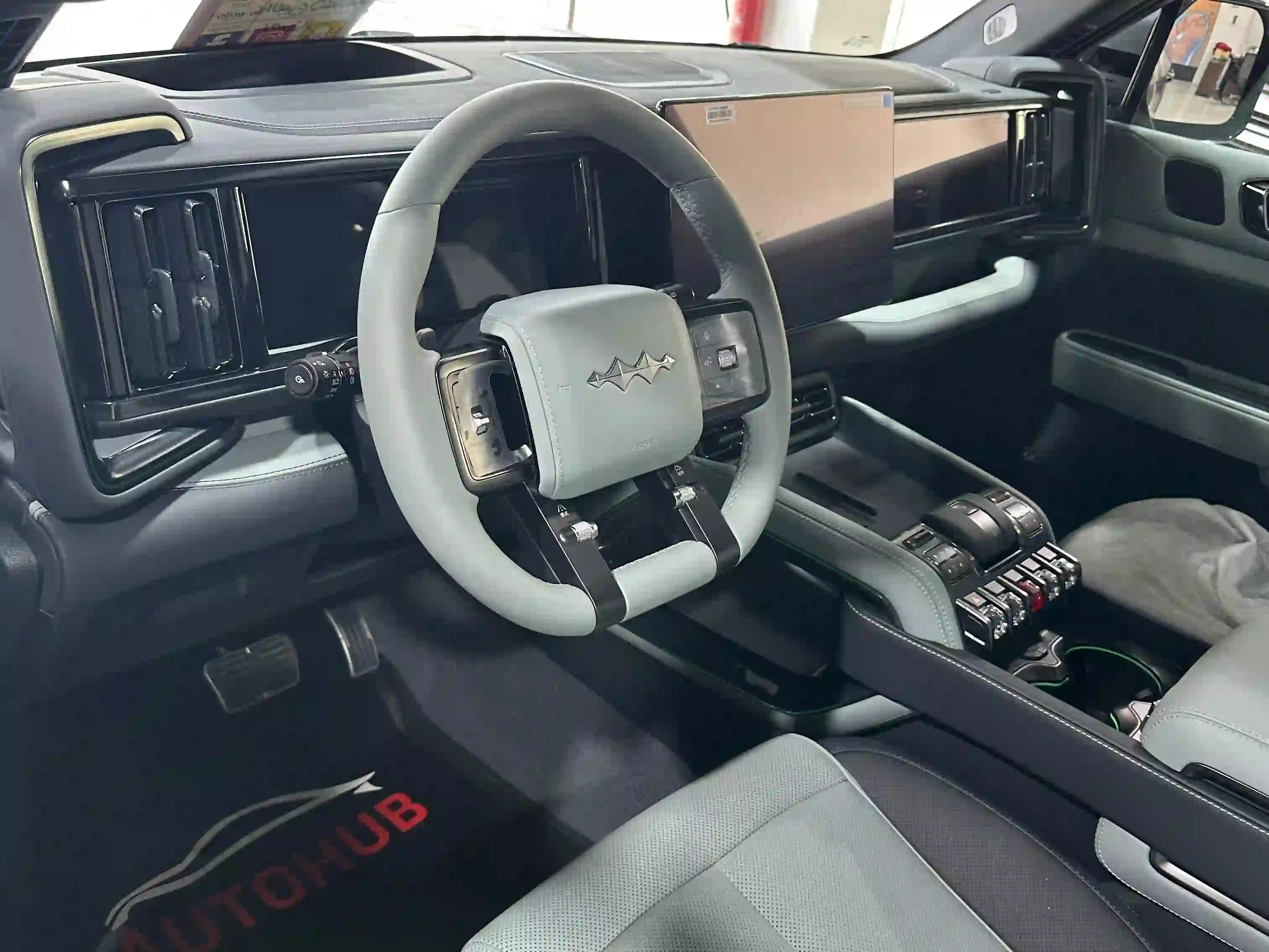 BYD LEOPARD 5 2025 - Image 2