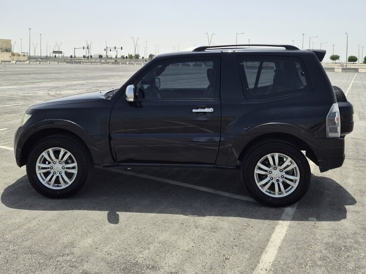Mitsubishi Pajero 3.8 2008 - Image 2