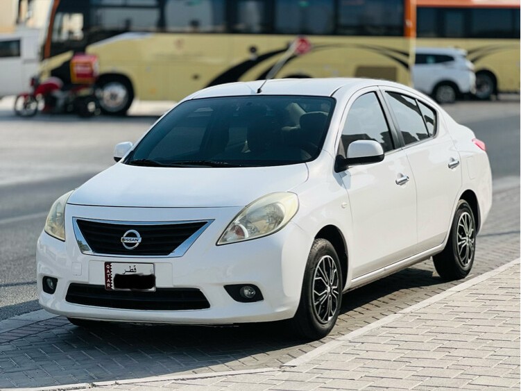 Nissan Sunny 2013 - Image 2