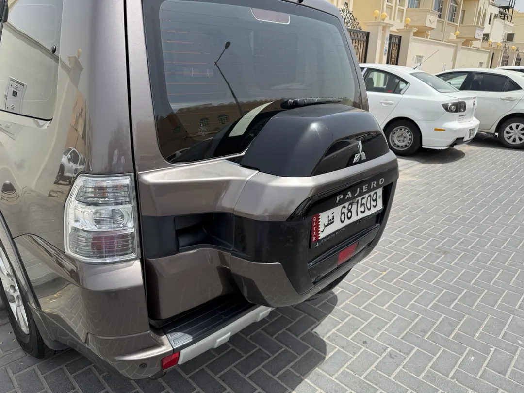 Mitsubishi Pajero 3.5 2015 - Image 4