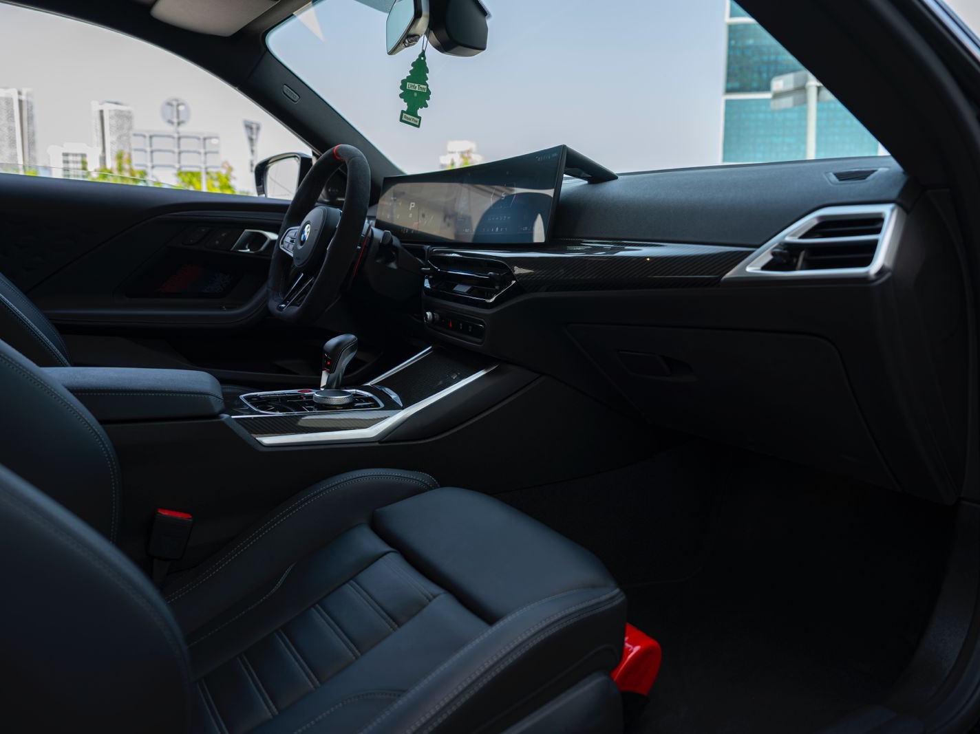 BMW M-Series 2  2024 - Image 4